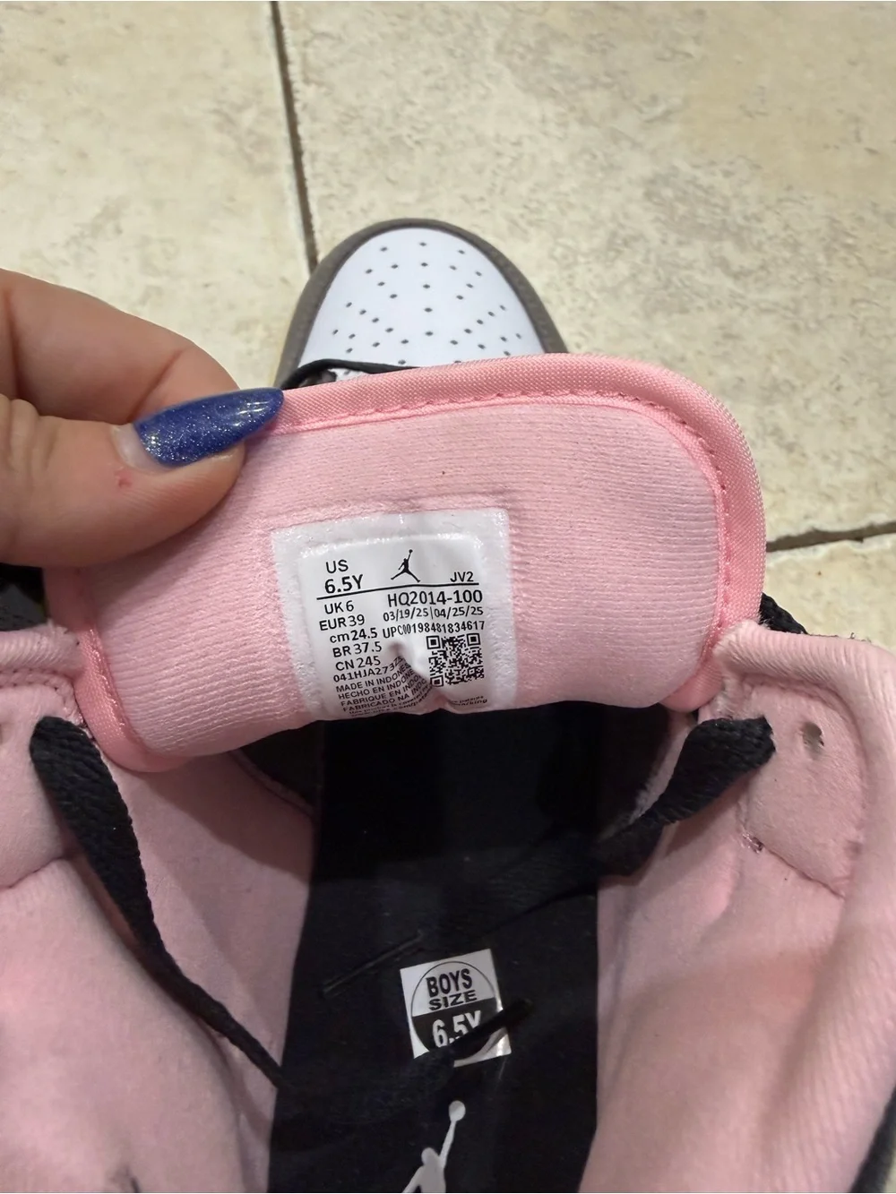 BRAND NEW! (No box) Nike Jordan Kids High-Top Sneakers in Gray, White & pink
